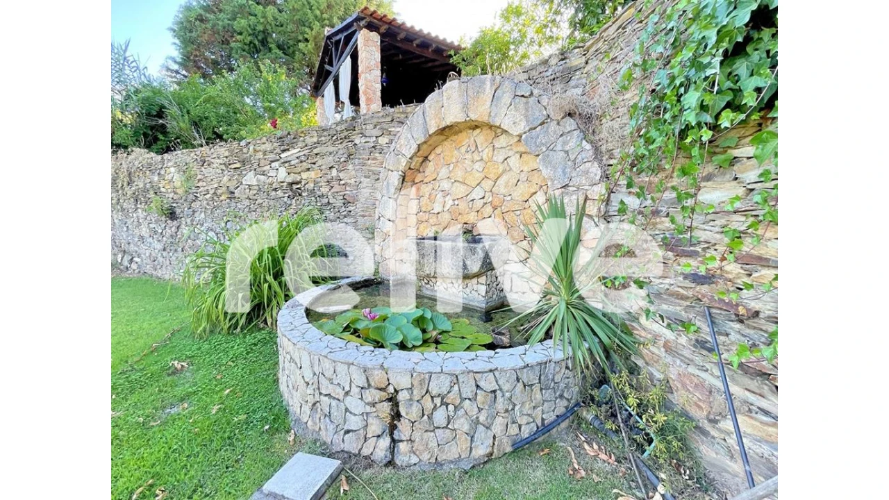 Moradia T6 para Venda em Sardoal Foto 16