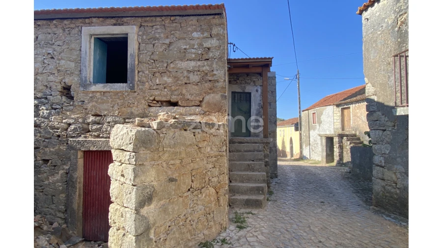 Moradia T2 para Venda em Degracias e Pombalinho Foto 4