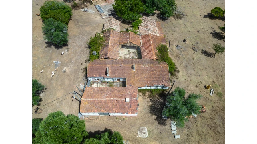 Quinta T0 para Venda em Souto da Carpalhosa e Ortigosa Foto 17