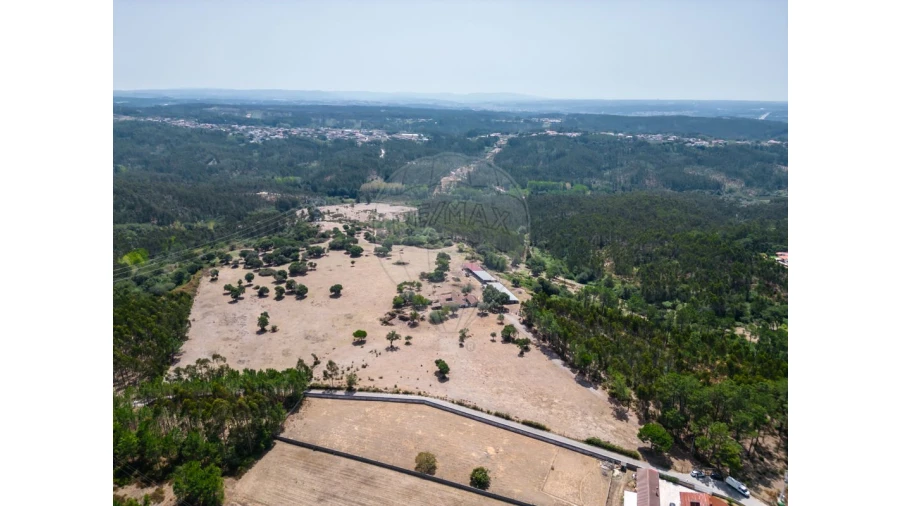 Quinta T0 para Venda em Souto da Carpalhosa e Ortigosa Foto 16