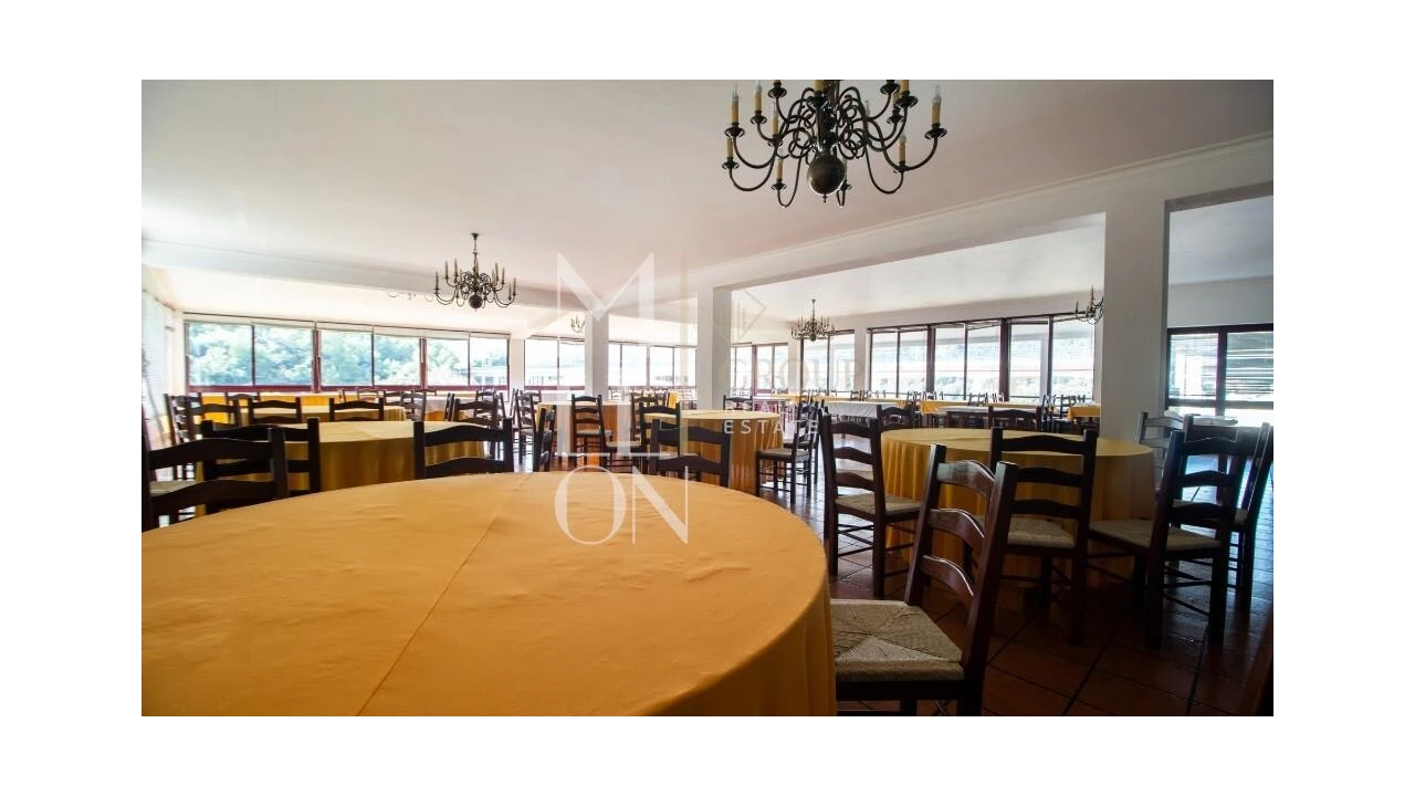 Moradia T4 para Venda em Foz do Sousa e Covelo Foto 19