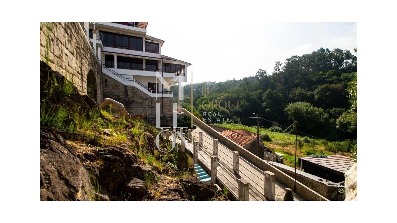 Moradia T4 para Venda em Foz do Sousa e Covelo Foto 6