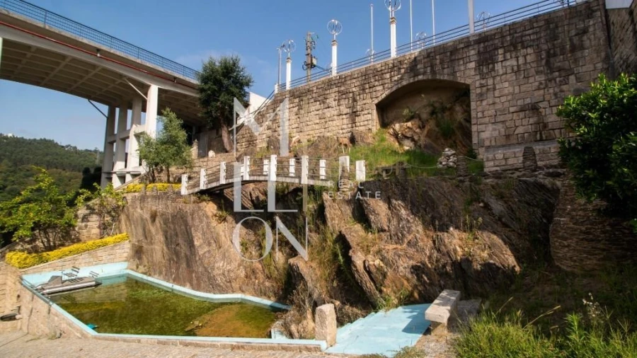 Moradia T4 para Venda em Foz do Sousa e Covelo Foto 9