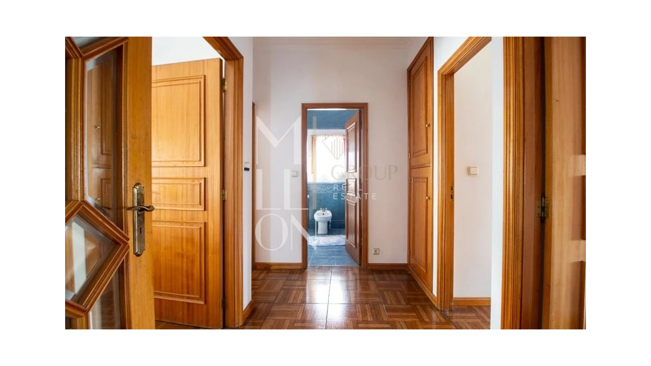 Moradia T4 para Venda em Foz do Sousa e Covelo Foto 25