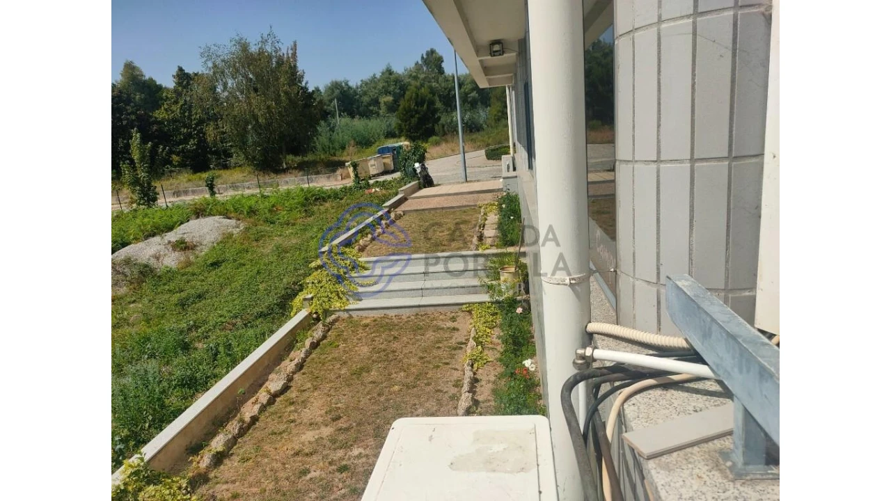 Negócio para Venda em Lagares e Figueira Foto 18