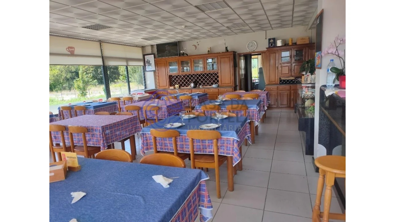 Negócio para Venda em Lagares e Figueira Foto 5