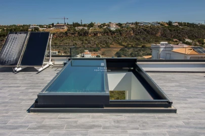 Moradia T5 para Venda em Albufeira e Olhos de Água