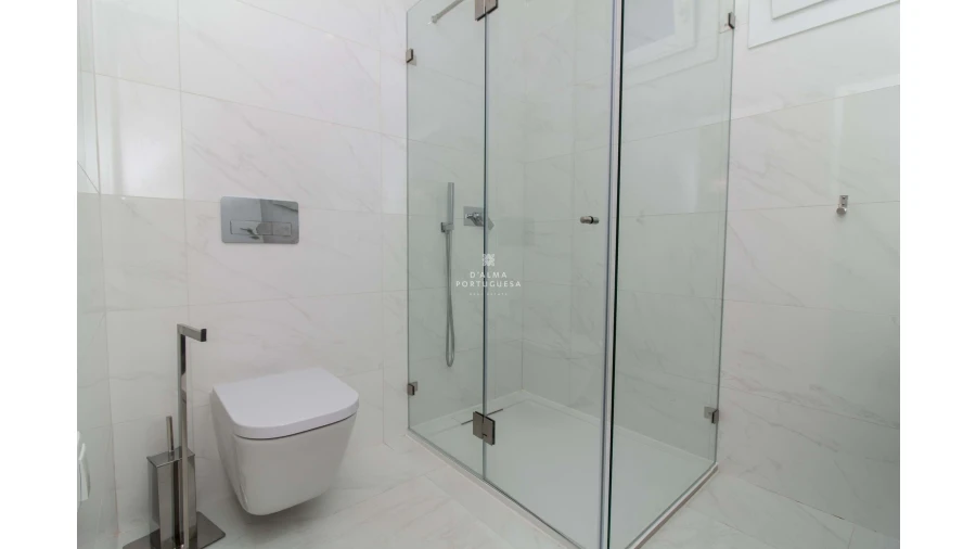 Moradia T5 para Venda em Albufeira e Olhos de Água Foto 18