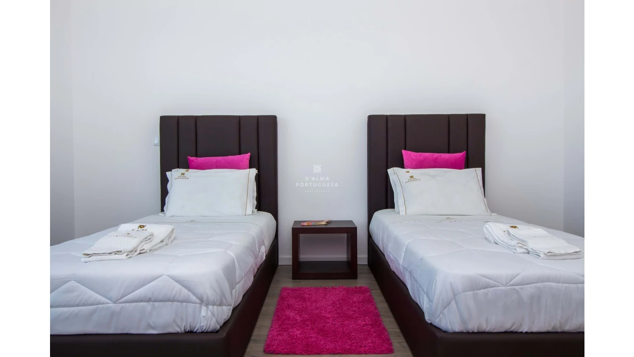 Moradia T5 para Venda em Albufeira e Olhos de Água Foto 28