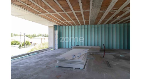 Moradia T4 para Venda em Merelim (São Paio), Panoias e Parada de Tibães