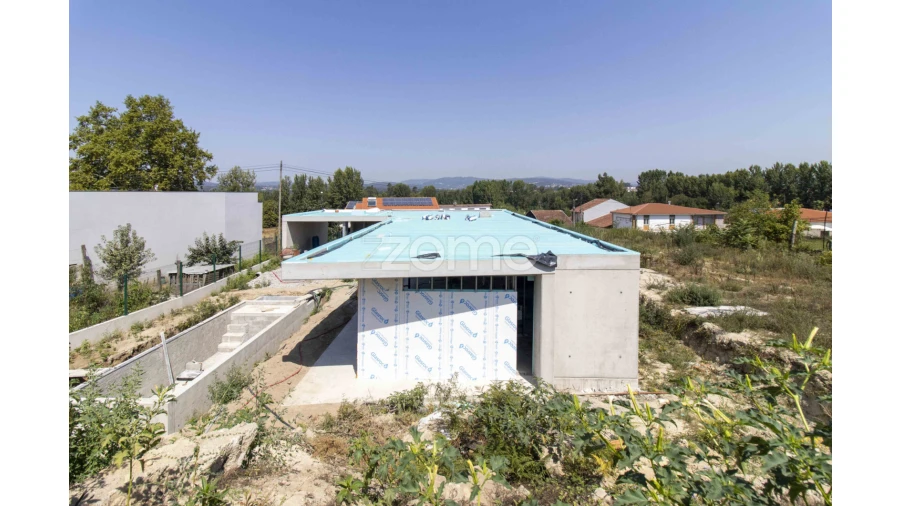 Moradia T4 para Venda em Merelim (São Paio), Panoias e Parada de Tibães Foto 18