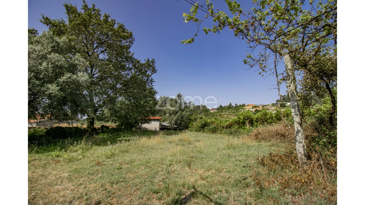 Moradia T16 para Venda em Serzedelo Foto 11