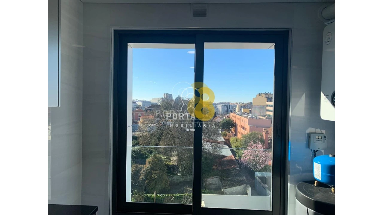 Apartamento T3 para Venda em Cedofeita, Santo Ildefonso, Sé, Miragaia, São Nicolau e Vitória Foto 18