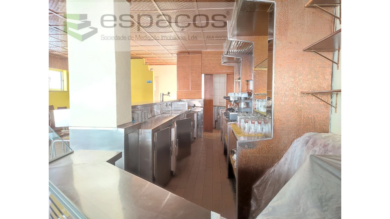 Negócio para Venda em Castelo Branco Foto 9