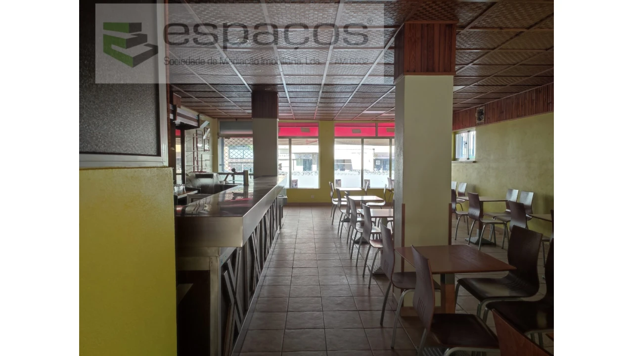 Negócio para Venda em Castelo Branco Foto 17