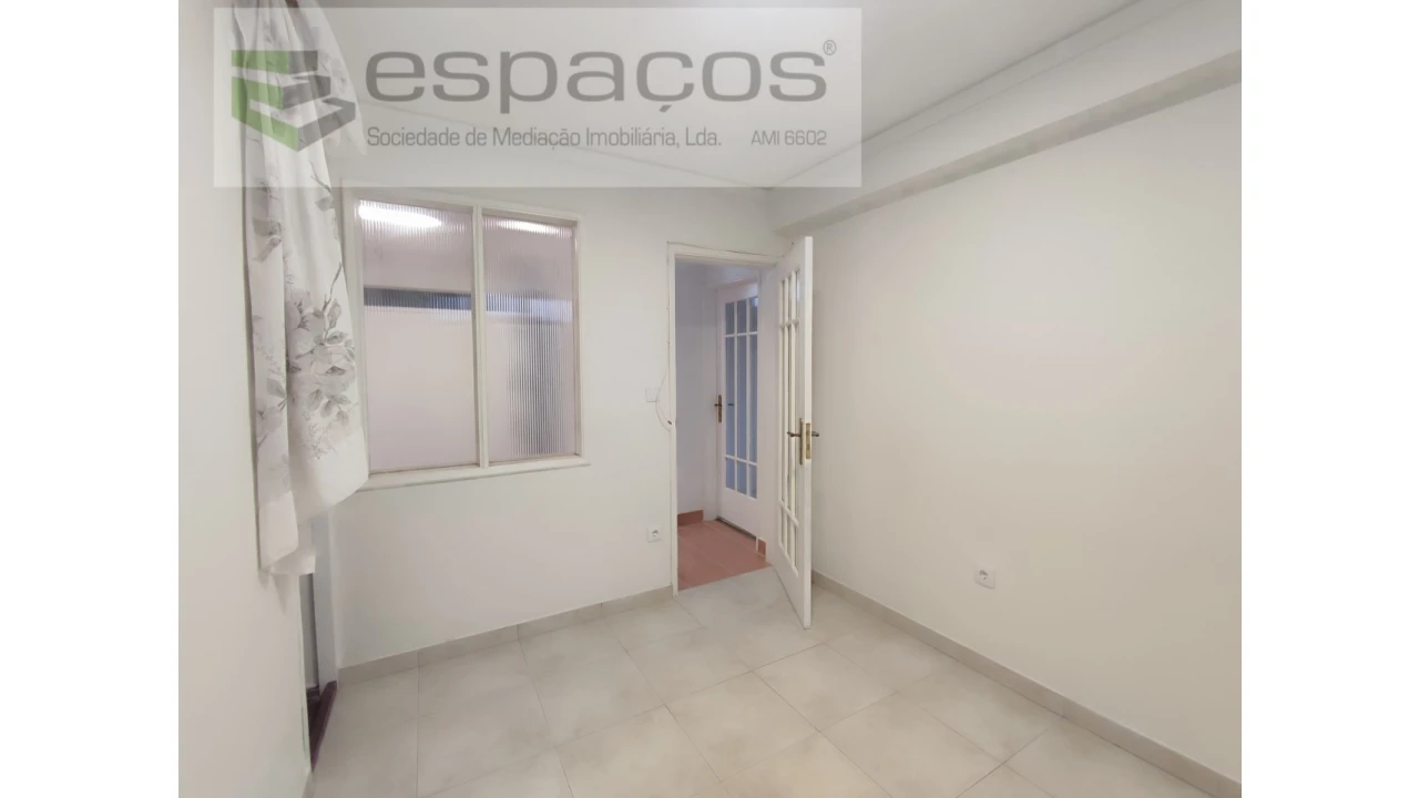 Negócio para Venda em Castelo Branco Foto 20