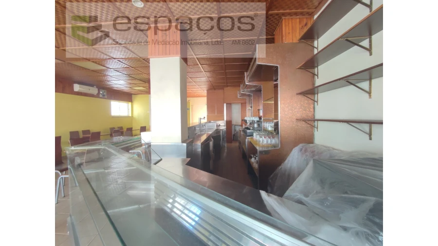 Negócio para Venda em Castelo Branco Foto 7