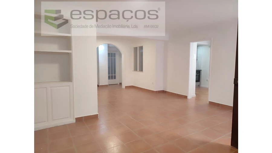 Negócio para Venda em Castelo Branco Foto 18