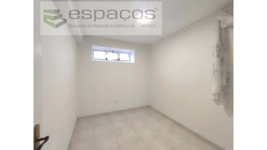 Negócio para Venda em Castelo Branco Foto 19