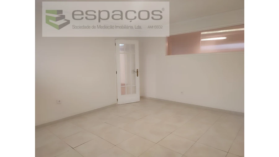 Negócio para Venda em Castelo Branco Foto 27