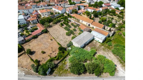 Terreno para Venda em Parceiros e Azoia