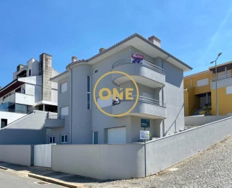 Moradia T4 para Venda em Mafamude e Vilar do Paraíso