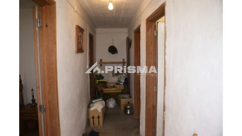 Quinta T6 para Venda em Escalos de Baixo e Mata