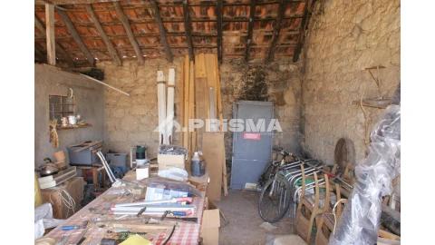Quinta T6 para Venda em Escalos de Baixo e Mata