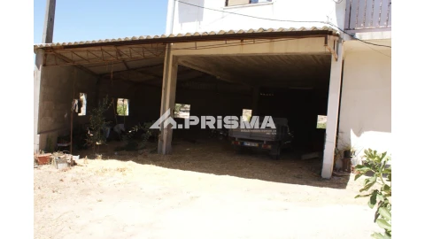 Quinta T6 para Venda em Escalos de Baixo e Mata