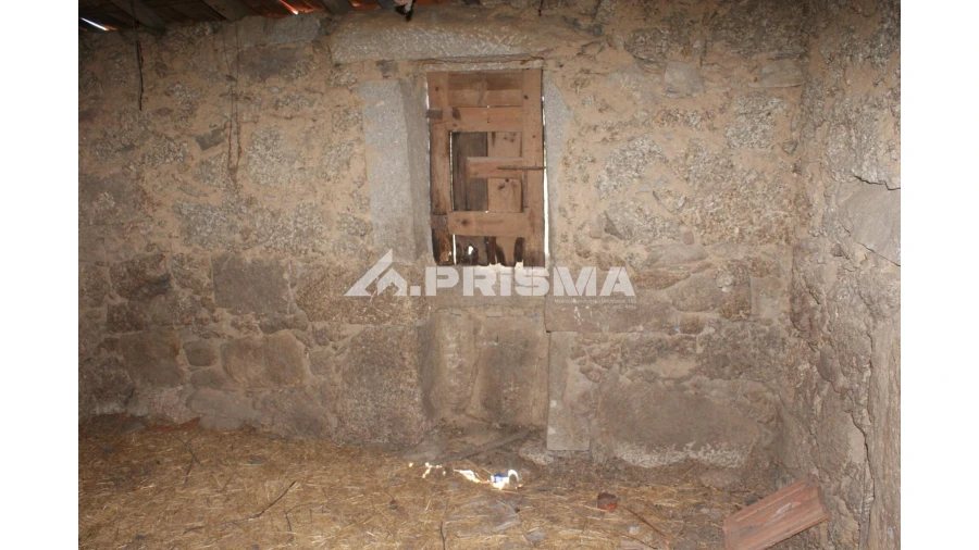 Quinta T6 para Venda em Escalos de Baixo e Mata Foto 79