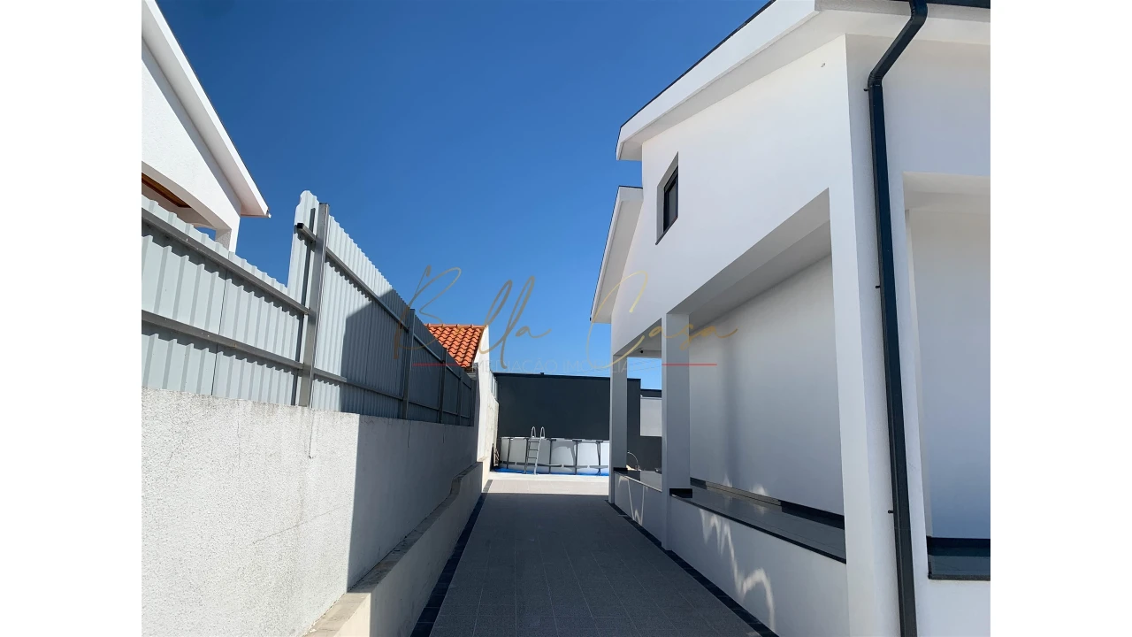 Moradia T5 para Venda em Gafanha da Nazaré Foto 35