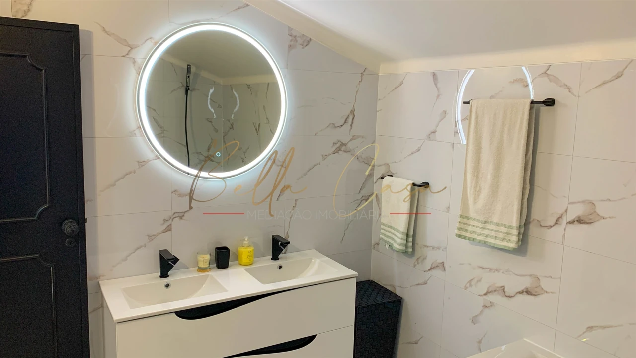 Moradia T5 para Venda em Gafanha da Nazaré Foto 31