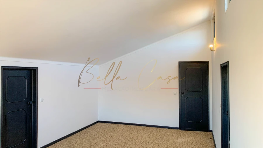 Moradia T5 para Venda em Gafanha da Nazaré Foto 27