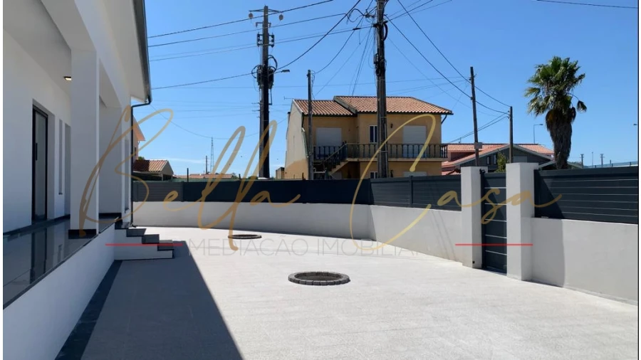 Moradia T5 para Venda em Gafanha da Nazaré Foto 38