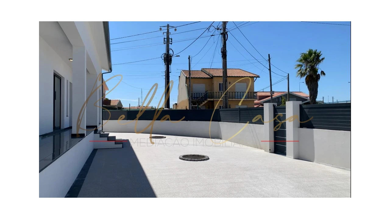 Moradia T5 para Venda em Gafanha da Nazaré Foto 38