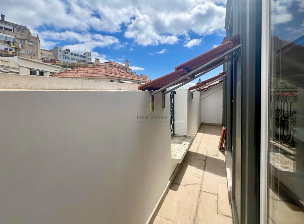 Apartamento T2 para Venda em São Vicente Foto 16