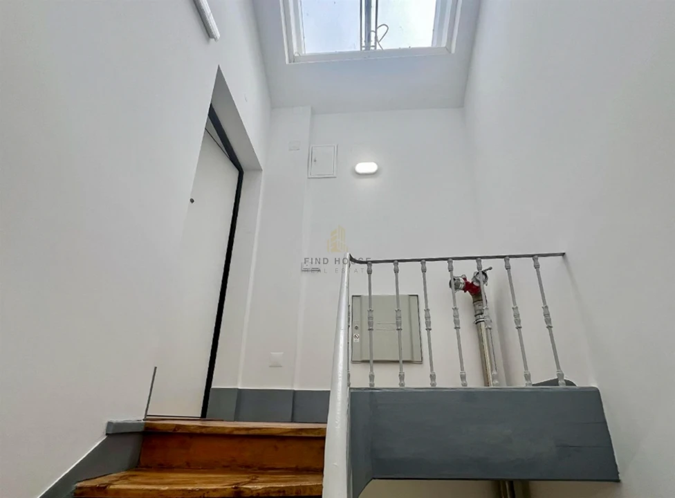 Apartamento T2 para Venda em São Vicente Foto 14