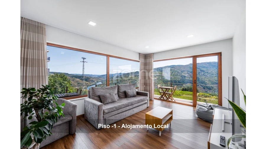 Prédio para Venda em Mesão Frio (Santo André) Foto 24