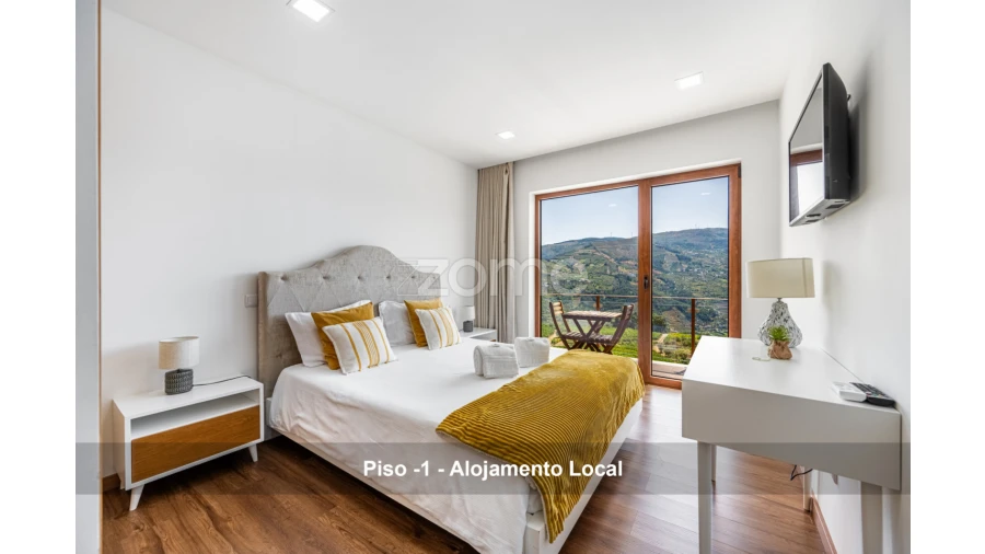 Prédio para Venda em Mesão Frio (Santo André) Foto 31