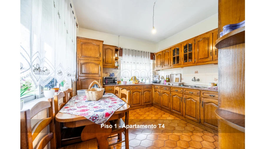 Prédio para Venda em Mesão Frio (Santo André) Foto 39