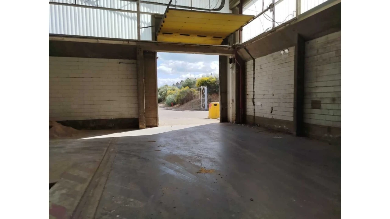 Armazém para Arrendamento em União das Freguesias de Setúbal Foto 5