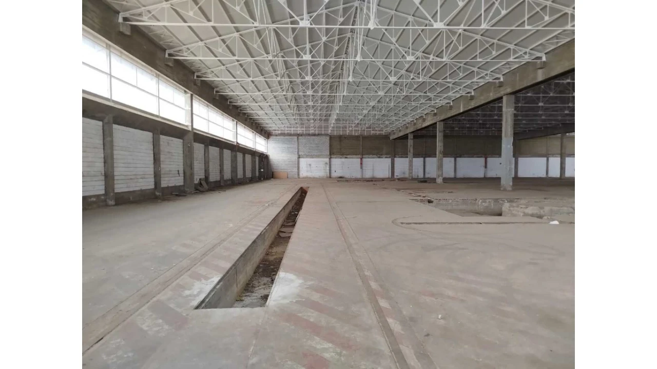 Armazém para Arrendamento em União das Freguesias de Setúbal Foto 3