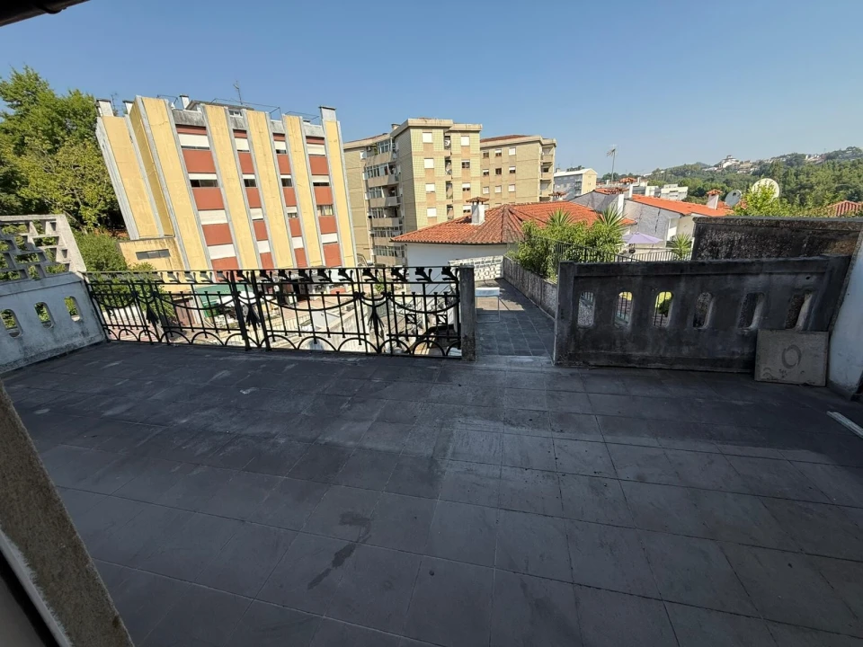 Quarto para Arrendamento em Azurem Foto 13