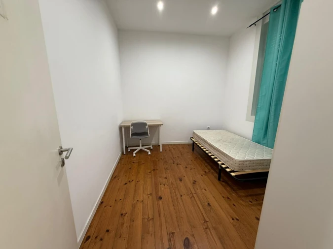 Quarto para Arrendamento em Azurem Foto 11