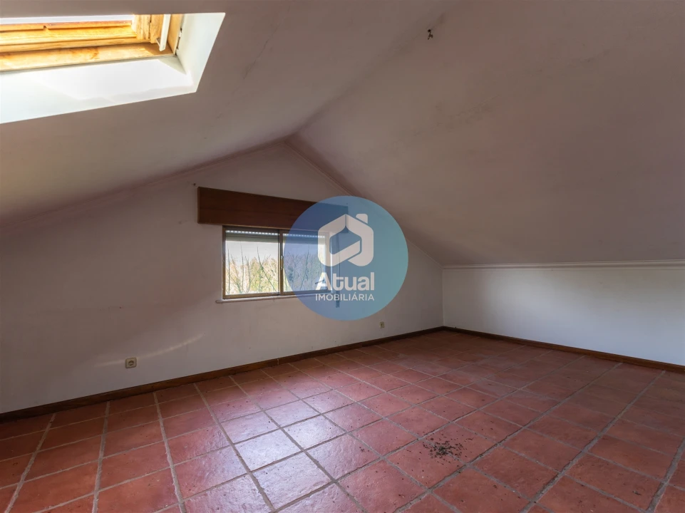 Quinta T3 para Venda em Gemieira Foto 25