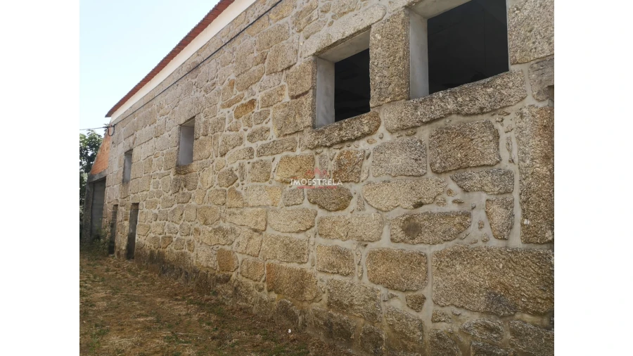 Armazém para Arrendamento em Tourais e Lajes Foto 5