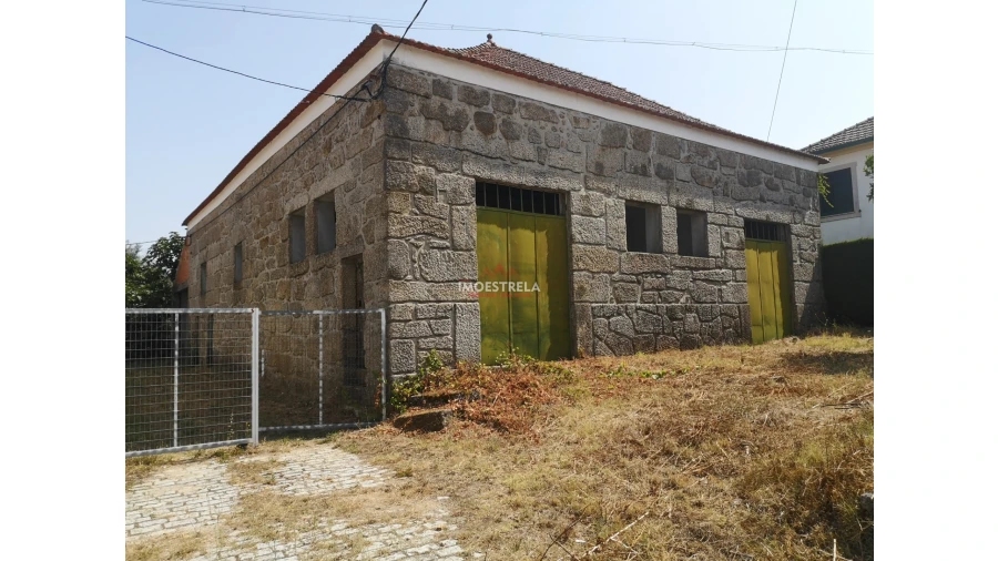 Armazém para Arrendamento em Tourais e Lajes Foto 3