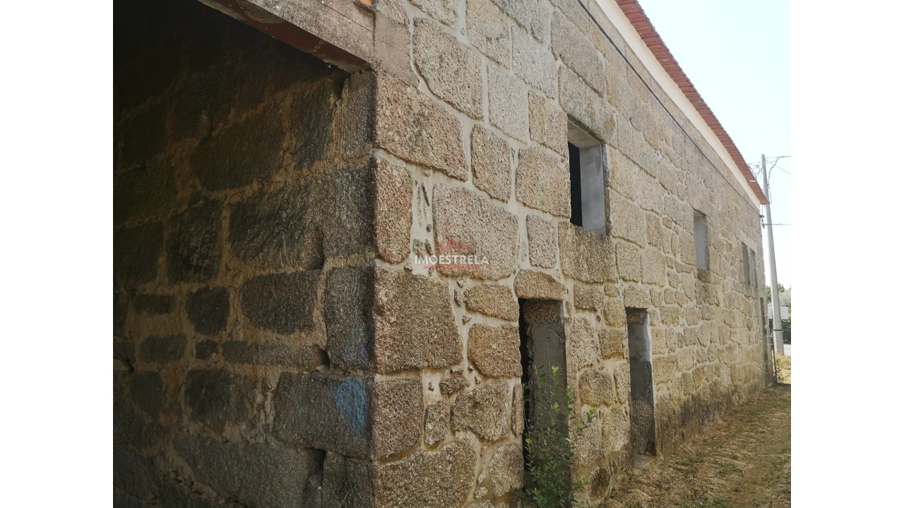 Armazém para Arrendamento em Tourais e Lajes Foto 4