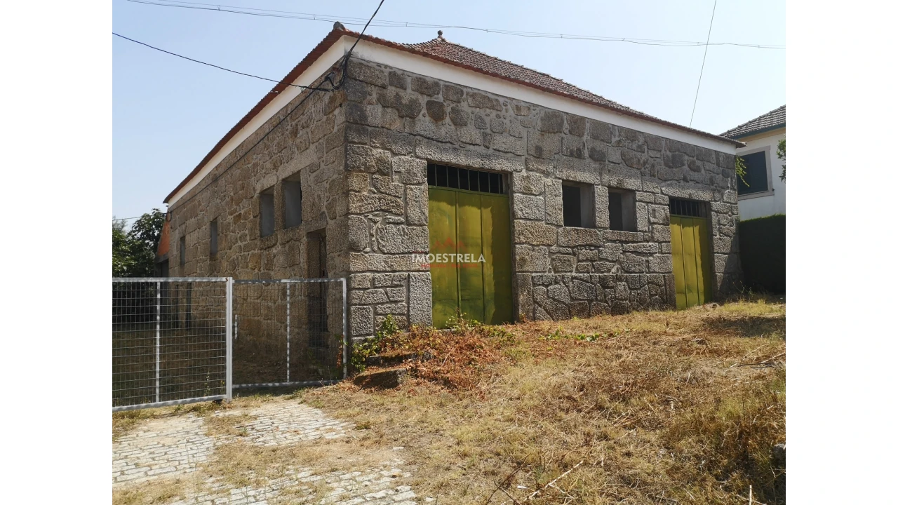 Armazém para Arrendamento em Tourais e Lajes Foto 3