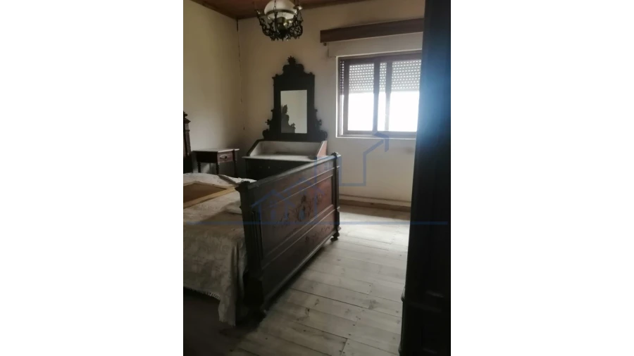 Moradia T3 para Venda em Carviçais Foto 14